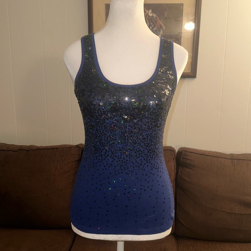 Express sequin top
